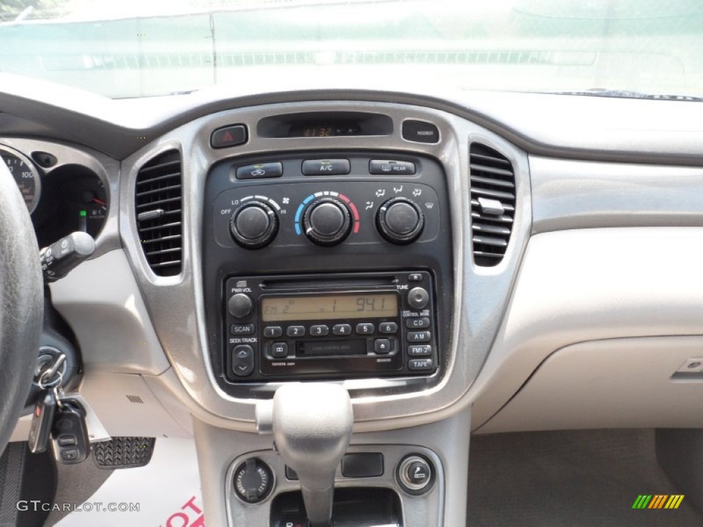 2002 Toyota Highlander I4 Controls Photo #50317167