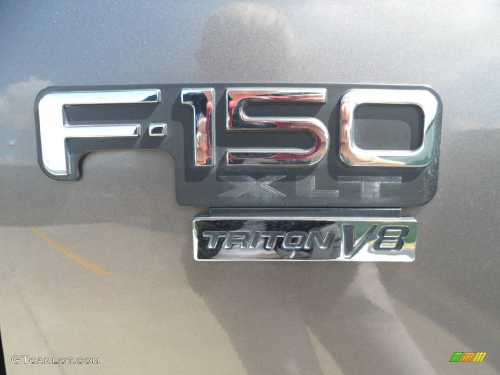 2002 Ford F150 XLT SuperCrew Marks and Logos Photo #50318121
