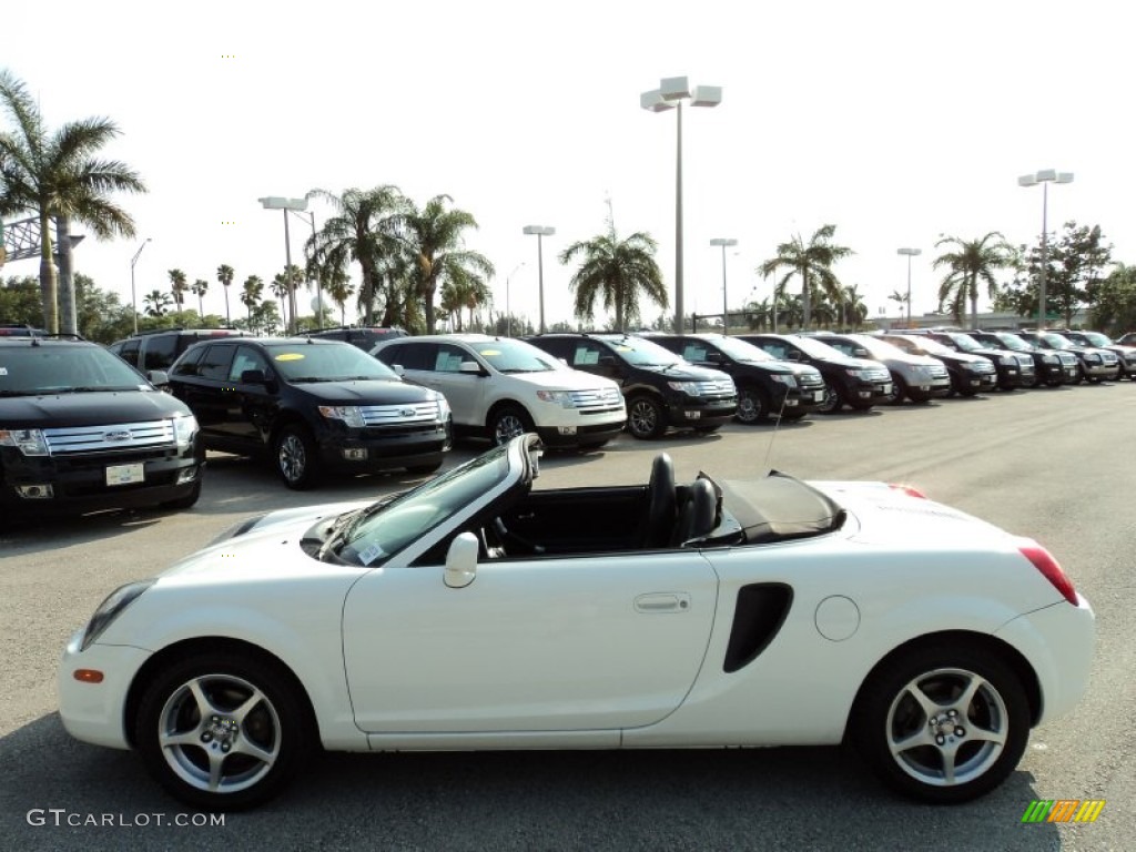 2002 MR2 Spyder Roadster - Super White / Black photo #11