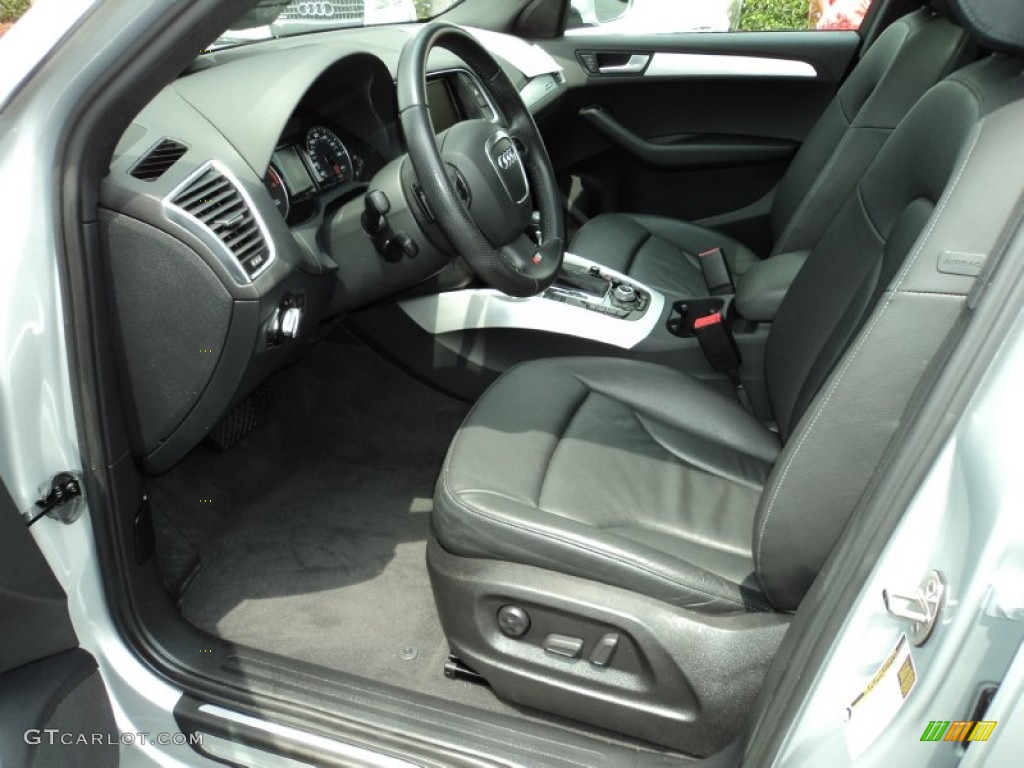 Black Interior 2010 Audi Q5 3.2 quattro Photo #50321460