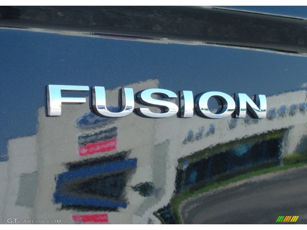 2011 Fusion SE V6 - Tuxedo Black Metallic / Charcoal Black photo #4