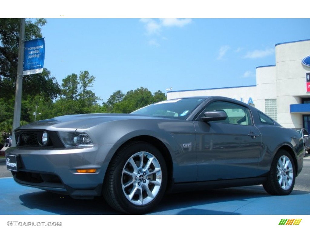 Sterling Grey Metallic Ford Mustang