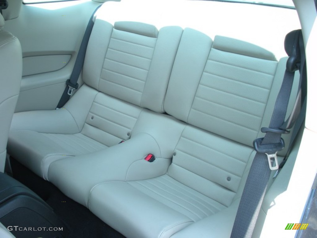 Stone Interior 2010 Ford Mustang GT Premium Coupe Photo #50322966