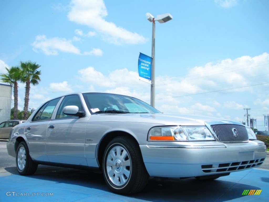 2004 Grand Marquis LS - Silver Birch Metallic / Light Flint photo #7