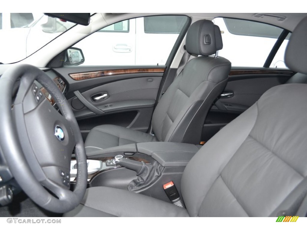 Black Interior 2010 BMW 5 Series 535i Sedan Photo #50326449