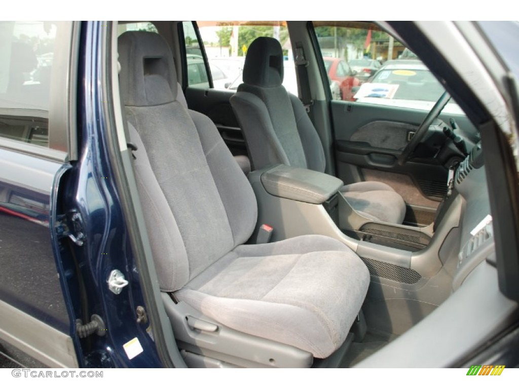 Gray Interior 2004 Honda Pilot LX 4WD Photo #50327895