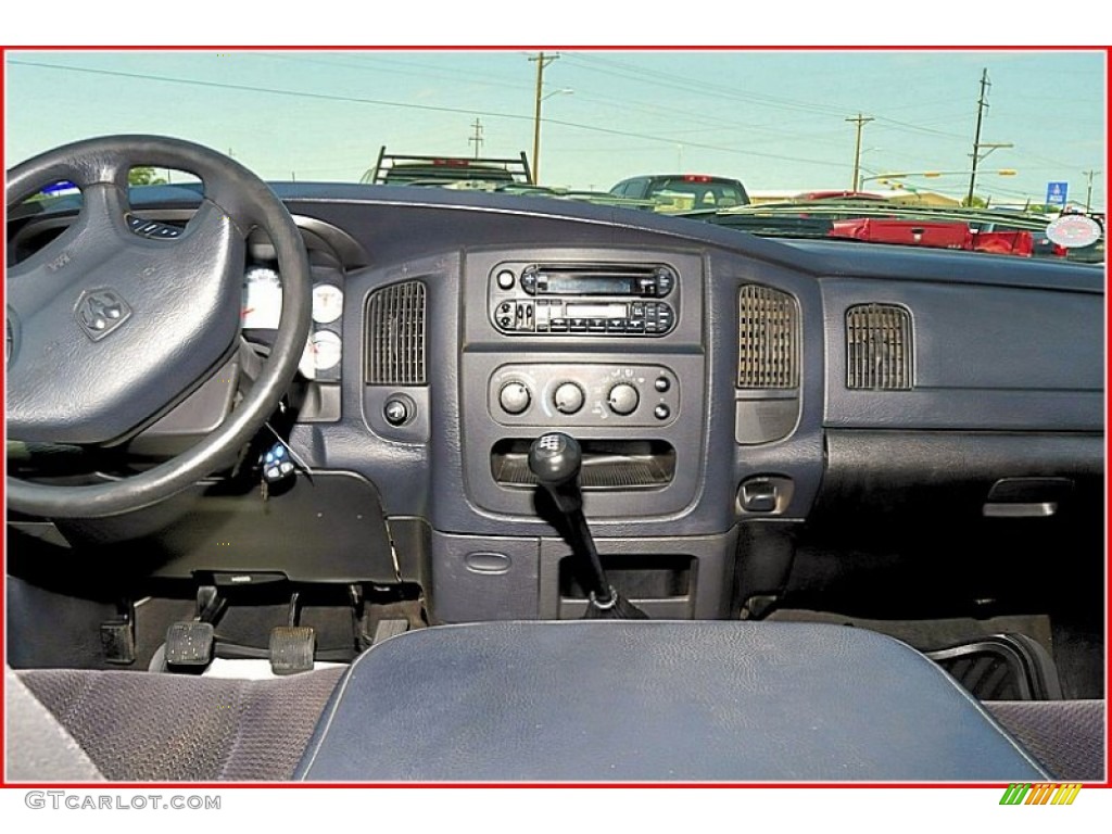 2003 Dodge Ram 3500 ST Quad Cab Chassis Dashboard Photos