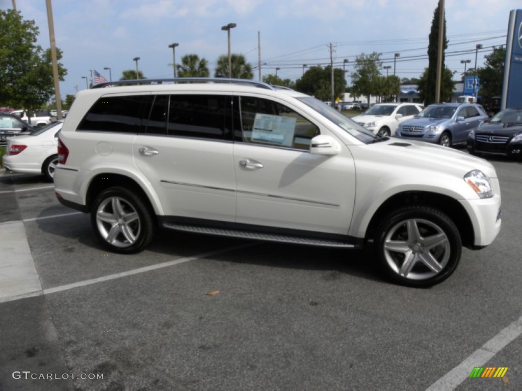 Diamond White Metallic 2011 Mercedes-Benz GL 550 4Matic Exterior Photo #50330474