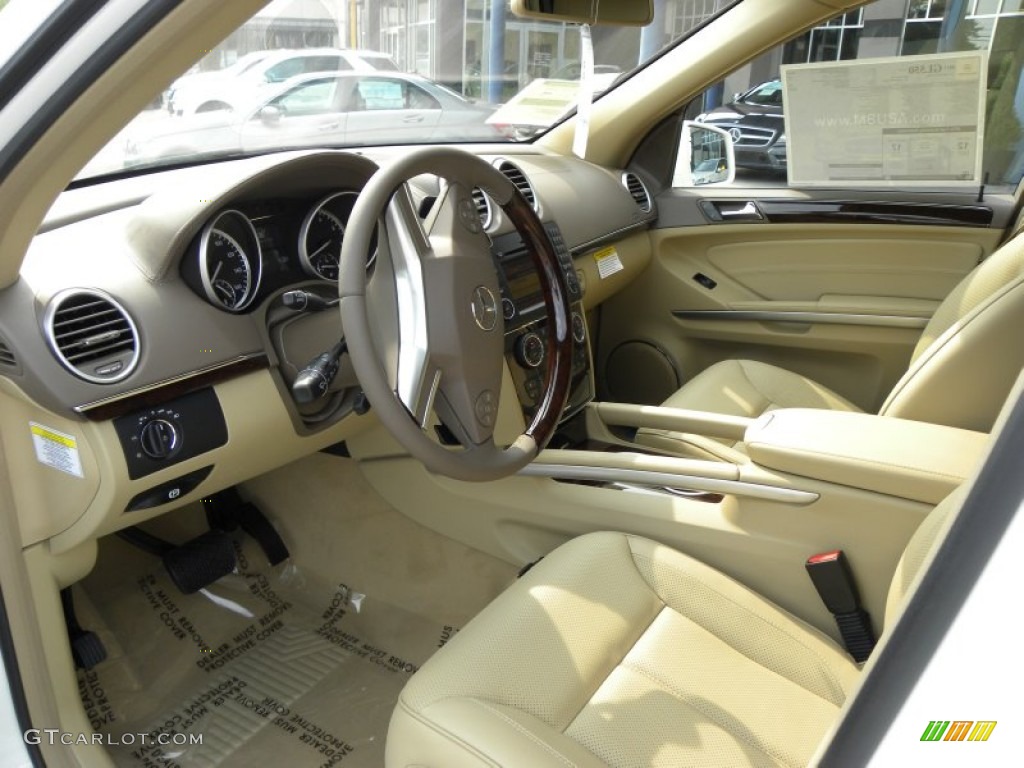 Cashmere Interior 2011 Mercedes-Benz GL 550 4Matic Photo #50330531