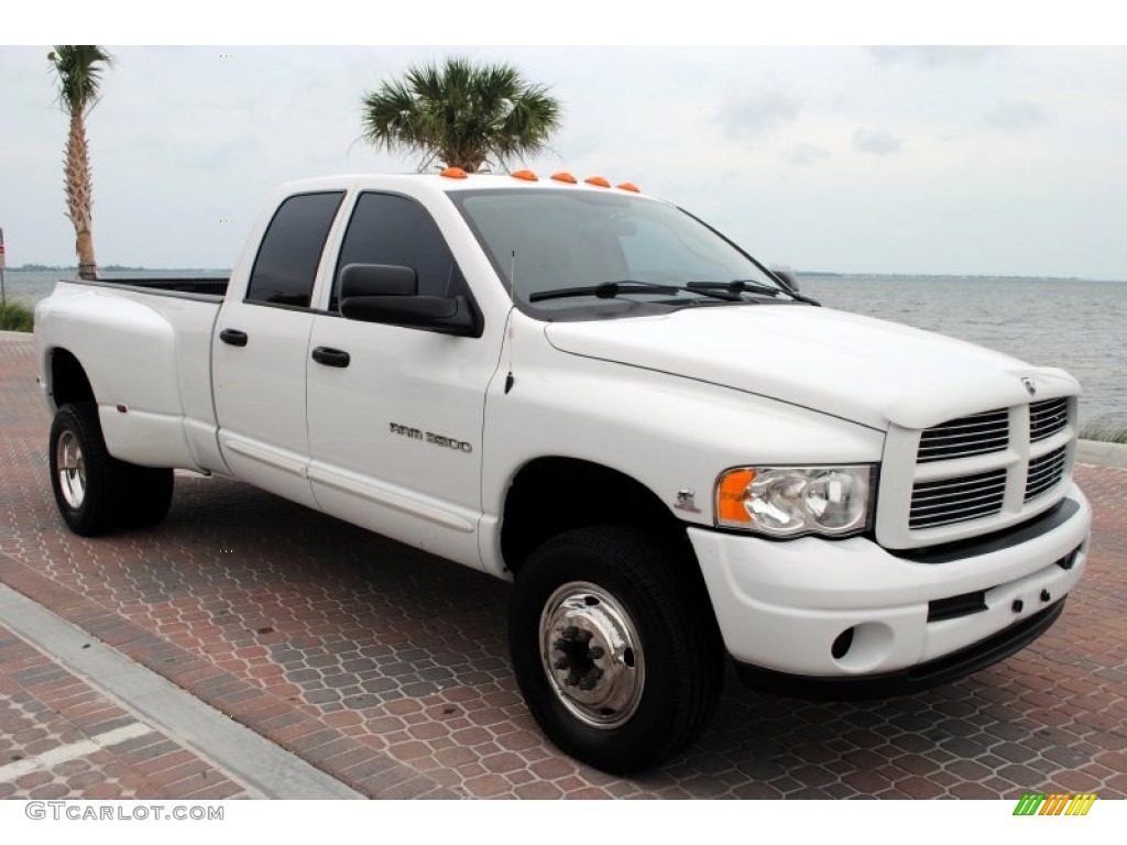 2004 Ram 3500 SLT Quad Cab 4x4 Dually - Bright White / Dark Slate Gray photo #14