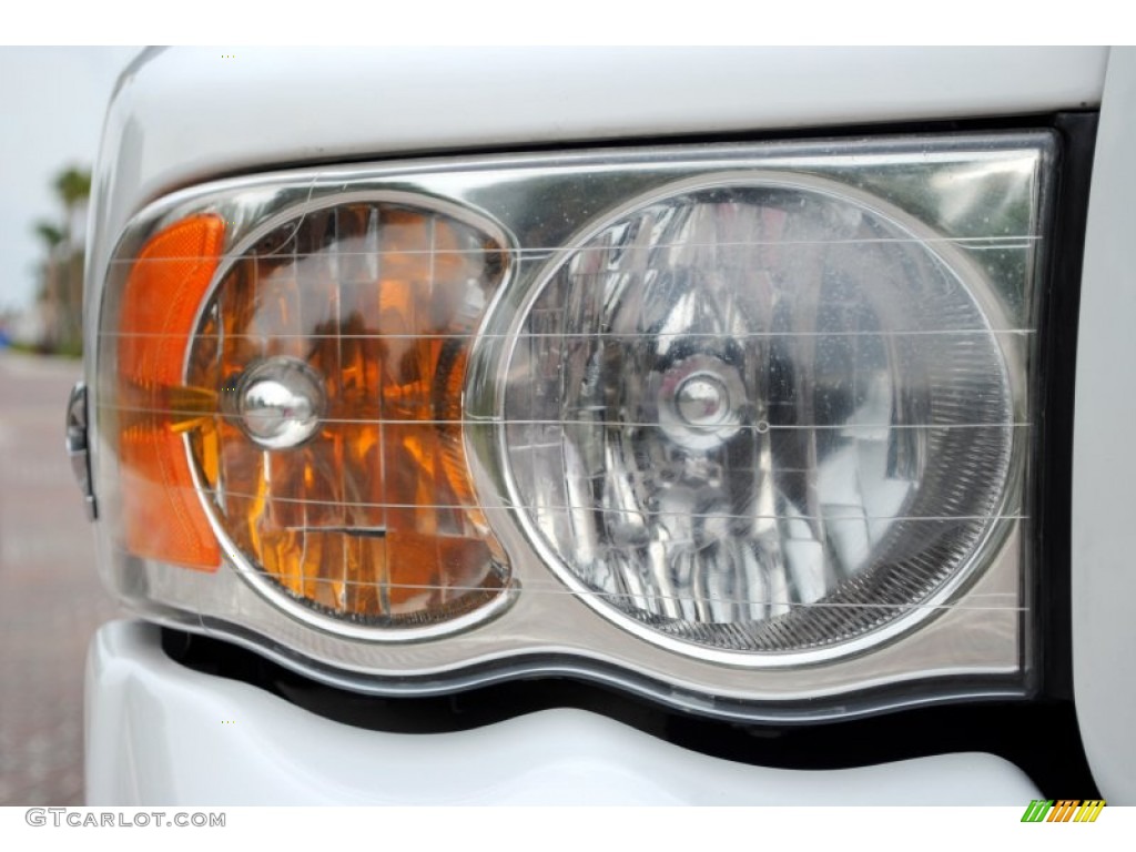 2004 Ram 3500 SLT Quad Cab 4x4 Dually - Bright White / Dark Slate Gray photo #27