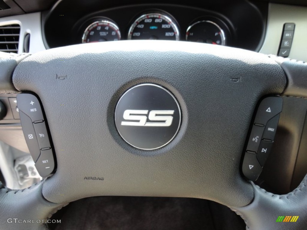 2007 Chevrolet Monte Carlo SS Controls Photo #50336540
