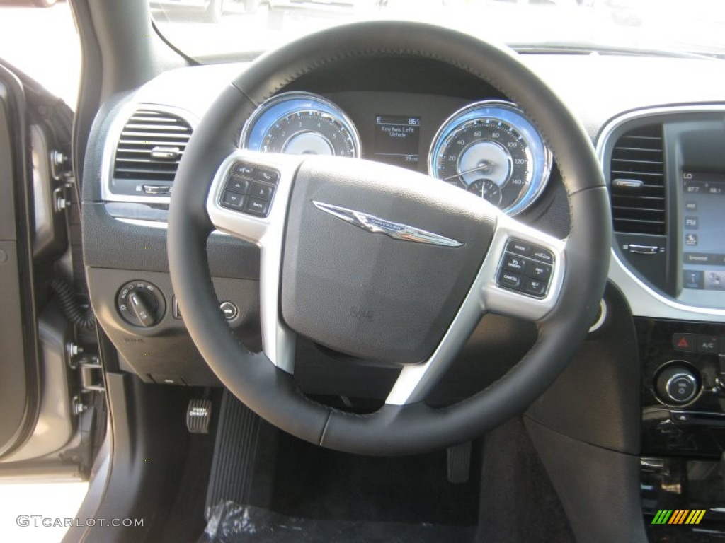 2011 300 Limited - Tungsten Metallic / Black photo #10