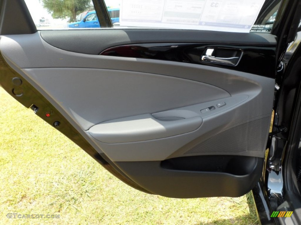 2011 Sonata Limited 2.0T - Midnight Black / Gray photo #21