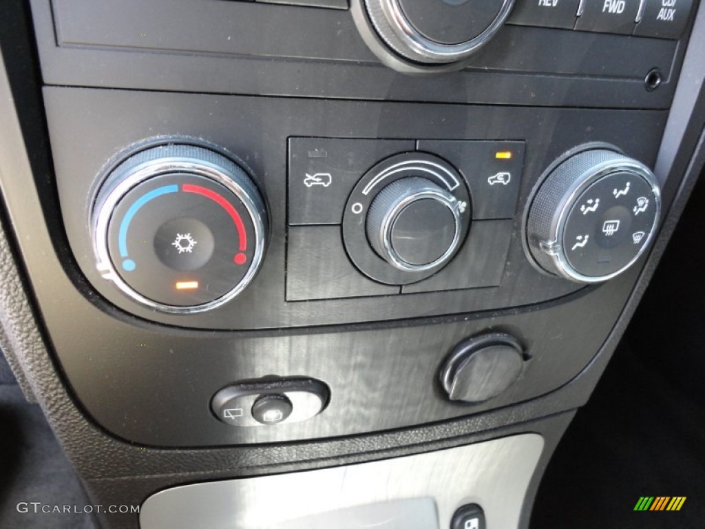 2008 Chevrolet HHR LS Panel Controls Photo #50337449