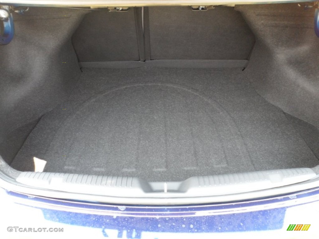 2012 Hyundai Elantra GLS Trunk Photo #50337987