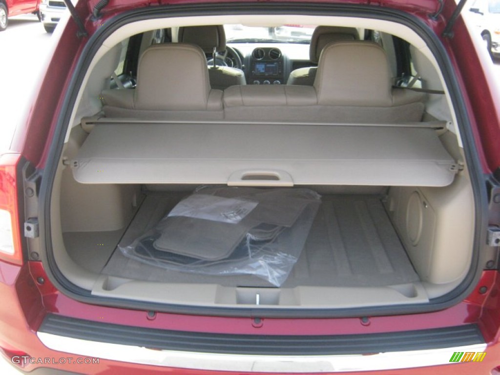 2011 Compass 2.4 Limited - Deep Cherry Red Crystal Pearl / Dark Slate Gray/Light Pebble Beige photo #21