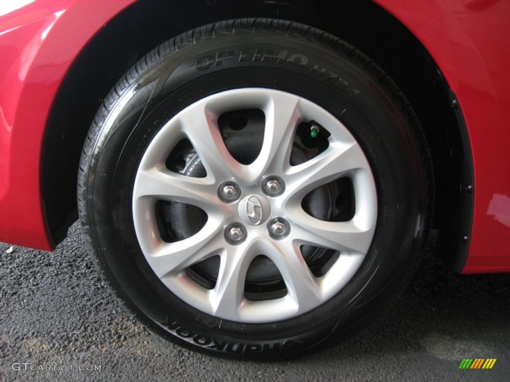 2012 Hyundai Accent GLS 4 Door Wheel Photo #50339282