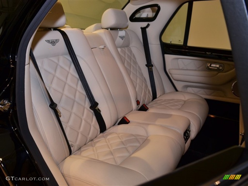 Linen/Beluga Interior 2009 Bentley Arnage Final Series Photo #50339474