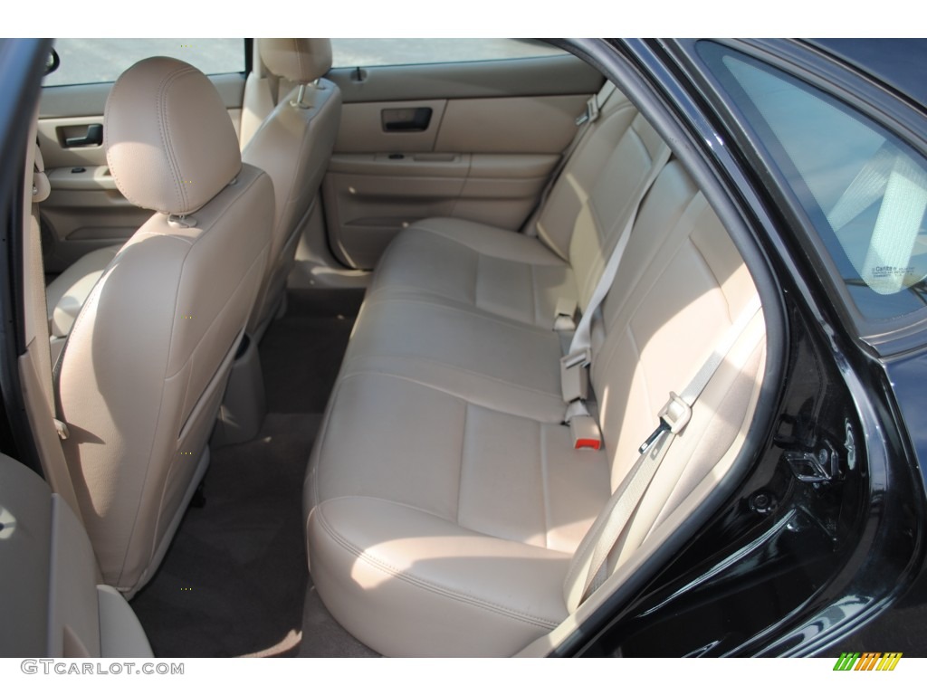 Medium Parchment Interior 2004 Ford Taurus SES Sedan Photo #50341715