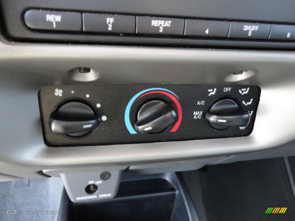 2005 Ford Ranger XLT Regular Cab Controls Photo #50341748