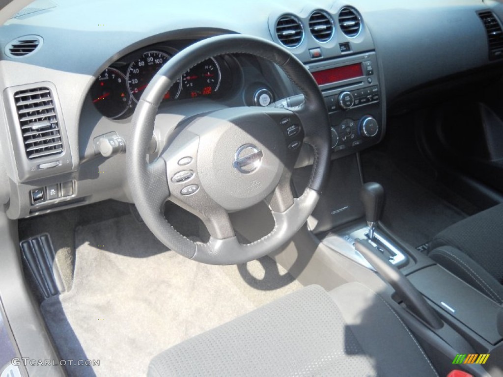 2011 Altima 2.5 S Coupe - Ocean Gray / Charcoal photo #7