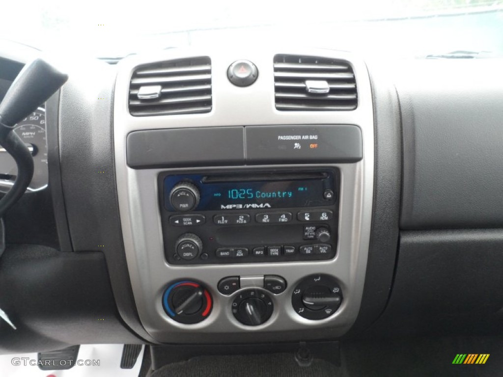2008 Chevrolet Colorado LT Crew Cab Controls Photo #50343018