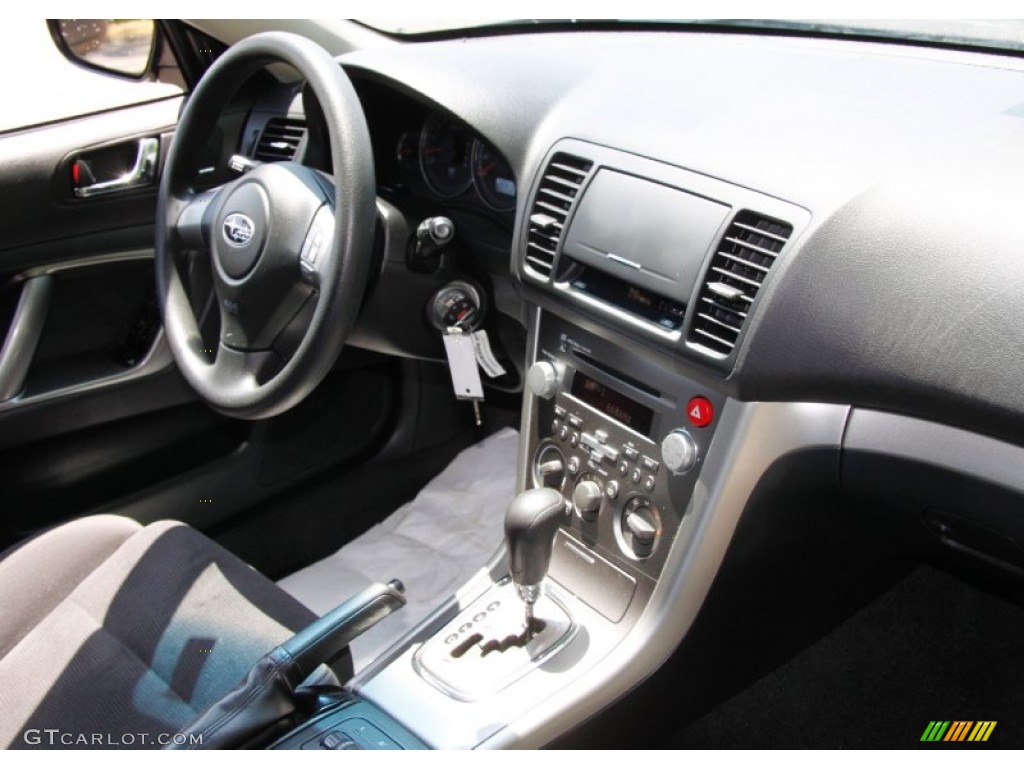 2009 Outback 2.5i Special Edition Wagon - Obsidian Black Pearl / Off Black photo #21