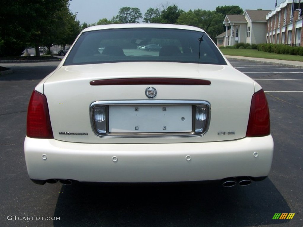 White Diamond 2000 Cadillac DeVille DHS Exterior Photo #50346744