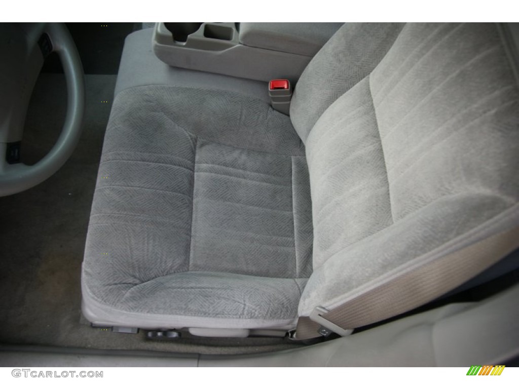 2003 Impala  - White / Medium Gray photo #8