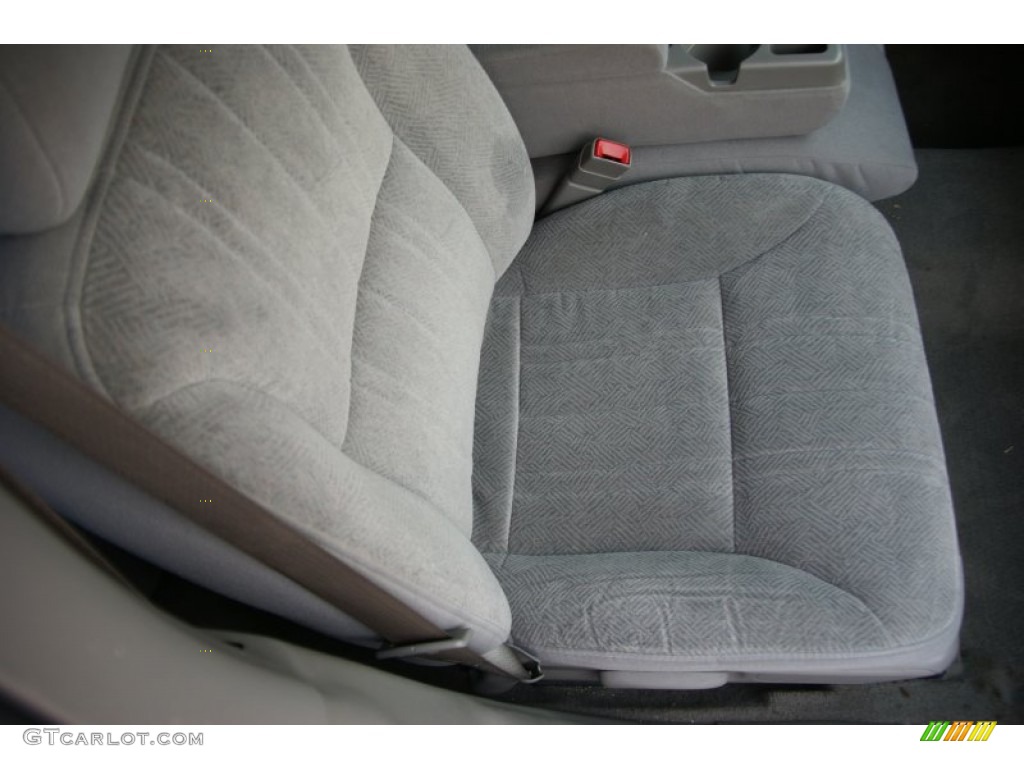 2003 Impala  - White / Medium Gray photo #14
