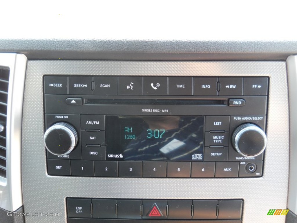 2008 Grand Cherokee Laredo 4x4 - Bright Silver Metallic / Dark Slate Gray/Light Graystone photo #5