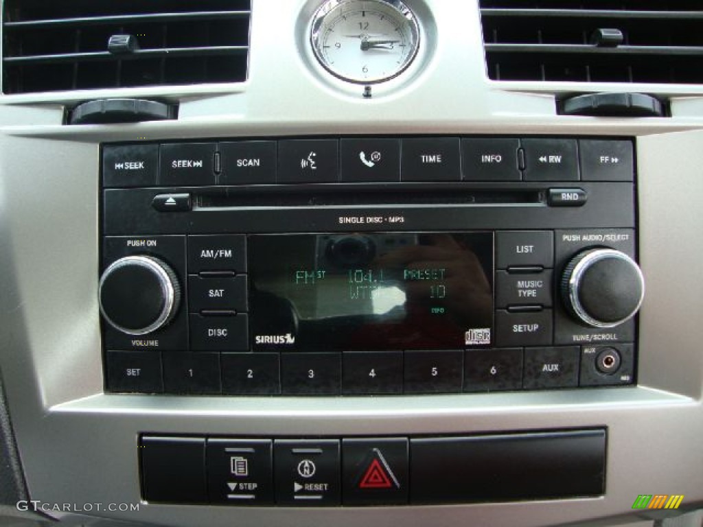 2007 Chrysler Sebring Limited Sedan Controls Photo #50353524