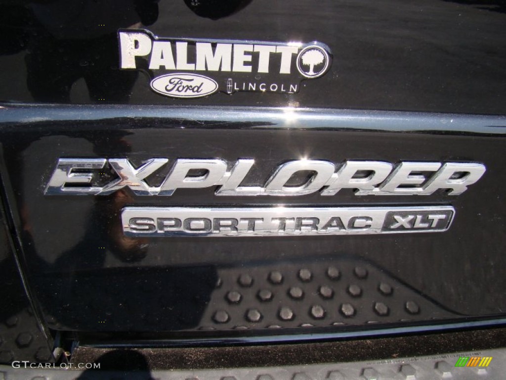 2005 Explorer Sport Trac XLT - Black Clearcoat / Medium Pebble photo #37