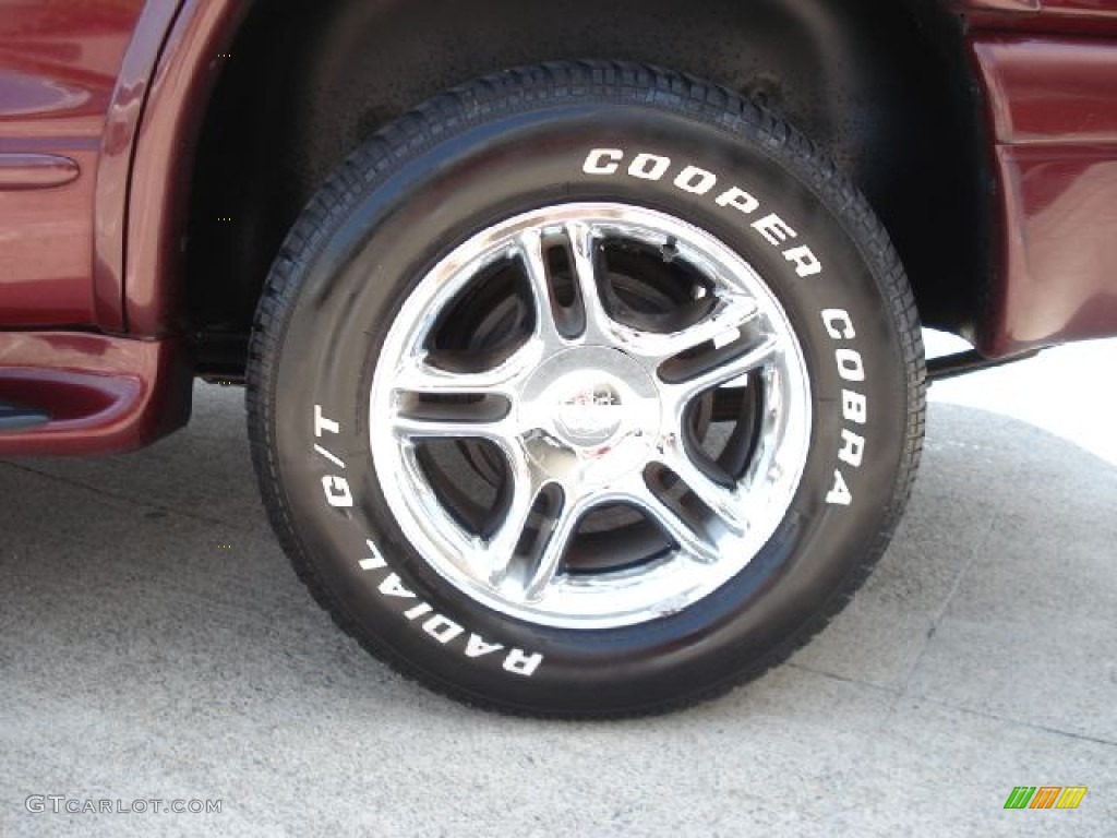 2002 Dodge Durango R/T 4x4 Wheel Photos