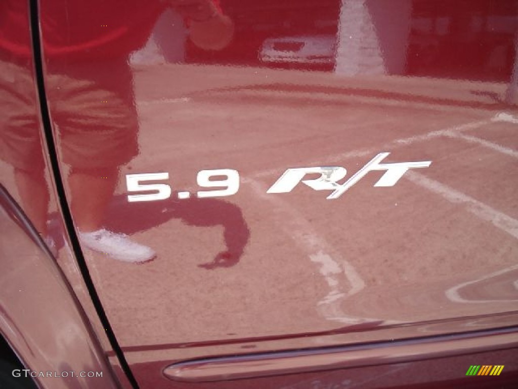 2002 Dodge Durango R/T 4x4 Marks and Logos Photos