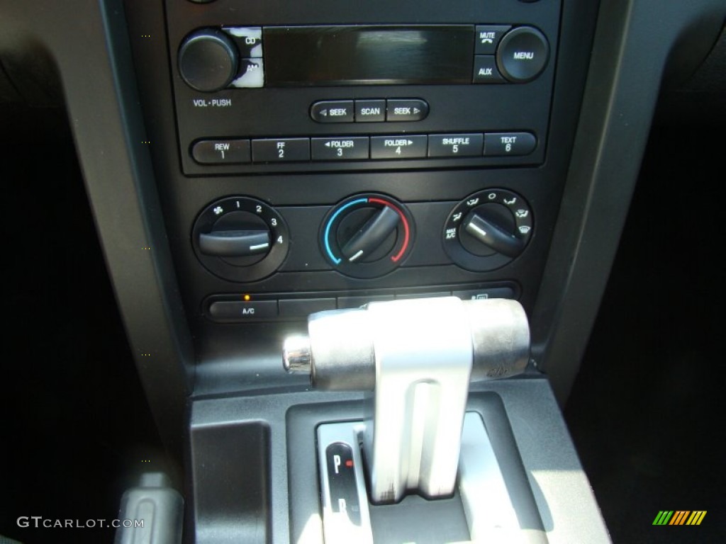 2005 Mustang V6 Premium Coupe - Mineral Grey Metallic / Dark Charcoal photo #19