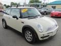 2004 Pepper White Mini Cooper Hardtop  photo #17