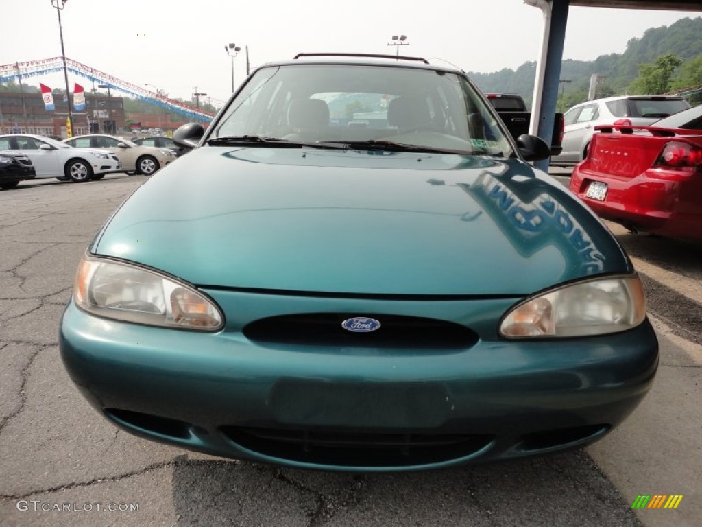 1997 Escort LX Wagon - Pacific Green Metallic / Medium Graphite photo #3