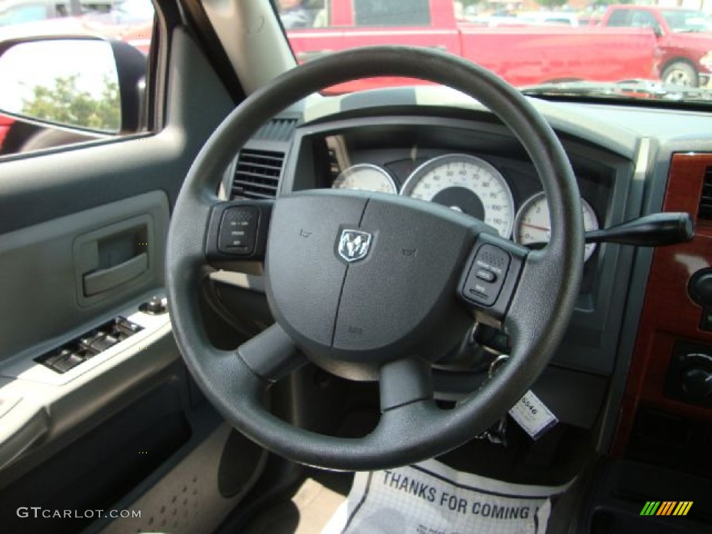 2005 Dodge Dakota SLT Quad Cab 4x4 Medium Slate Gray Steering Wheel Photo #50357589