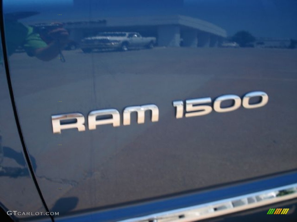 2005 Ram 1500 SLT Quad Cab 4x4 - Patriot Blue Pearl / Dark Slate Gray photo #34