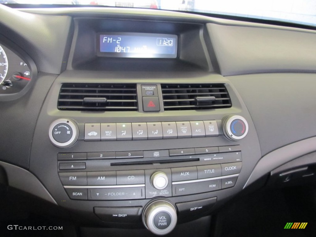 2010 Accord EX-L V6 Sedan - Alabaster Silver Metallic / Black photo #9