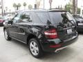 Black - ML 350 4Matic Photo No. 6