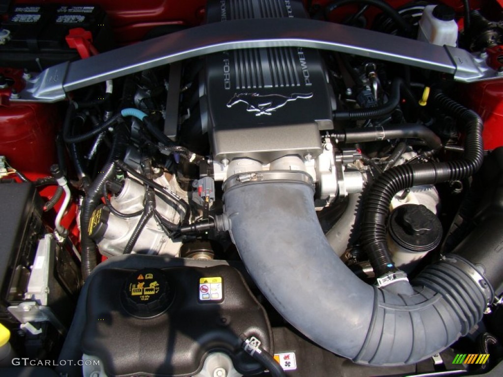 2010 Ford Mustang GT Premium Coupe 4.6 Liter SOHC 24-Valve VVT V8 Engine Photo #50361411