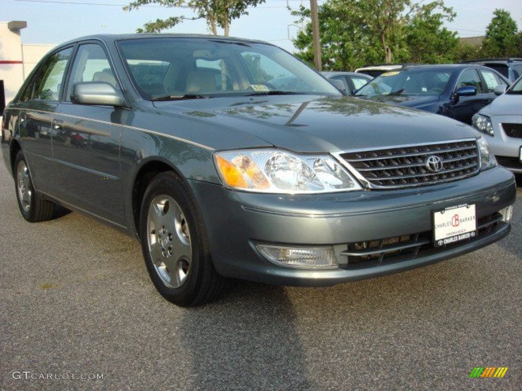 2004 Avalon XLS - Silver Spruce Metallic / Ivory photo #1