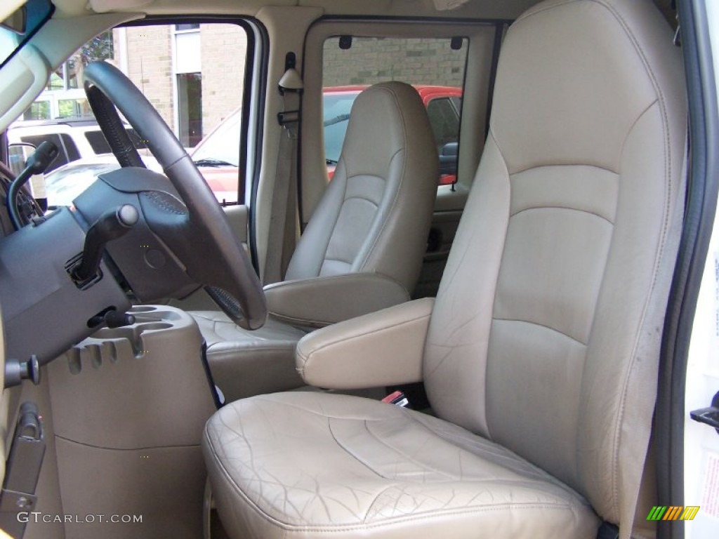 Medium Pebble Interior 2003 Ford E Series Van E150 Passenger Photo #50364666