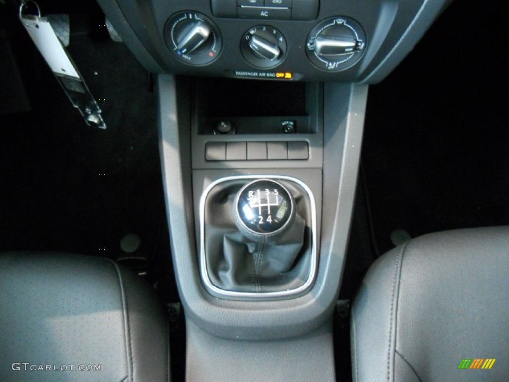 2011 Volkswagen Jetta SE Sedan 5 Speed Manual Transmission Photo #50365144