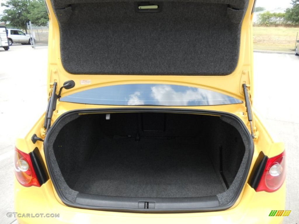 2007 Volkswagen Jetta GLI Fahrenheit Edition Sedan Trunk Photos