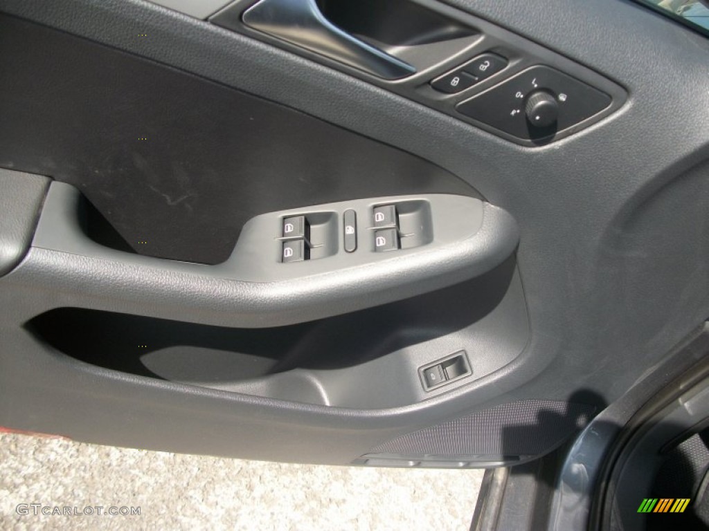 2011 Jetta TDI Sedan - Platinum Gray Metallic / Titan Black photo #8