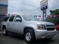 Sheer Silver Metallic - Suburban LT 4x4 Photo No. 3